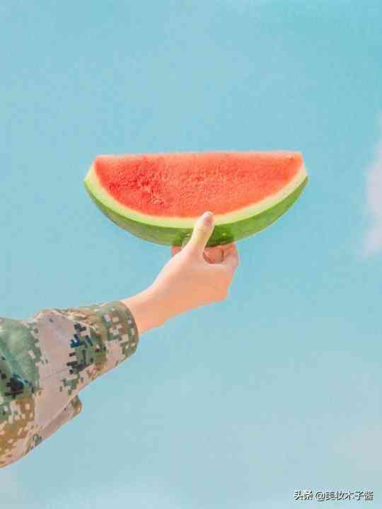 女生隨身用什么化妝品好看(女生用什么樣的化妝品比較好)插圖15