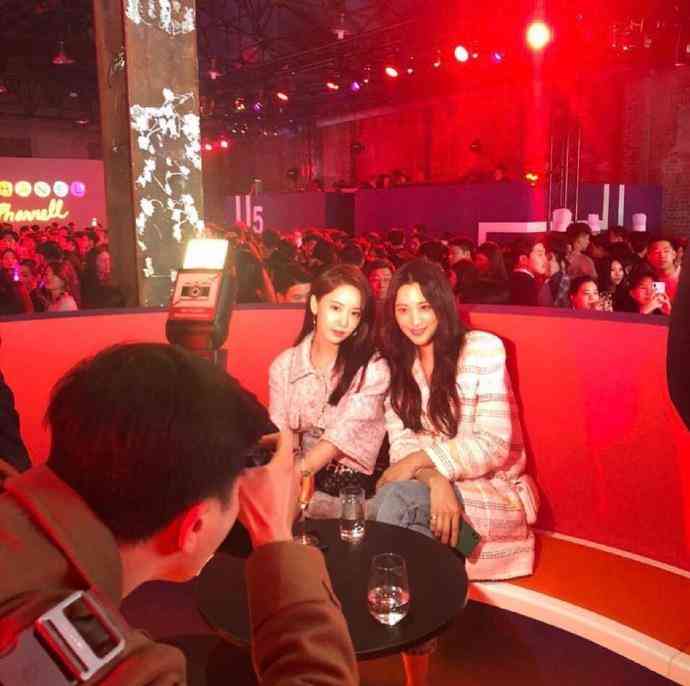 林允兒香奈兒化妝品廣告(林允香奈兒彩妝護(hù)膚大使)插圖7