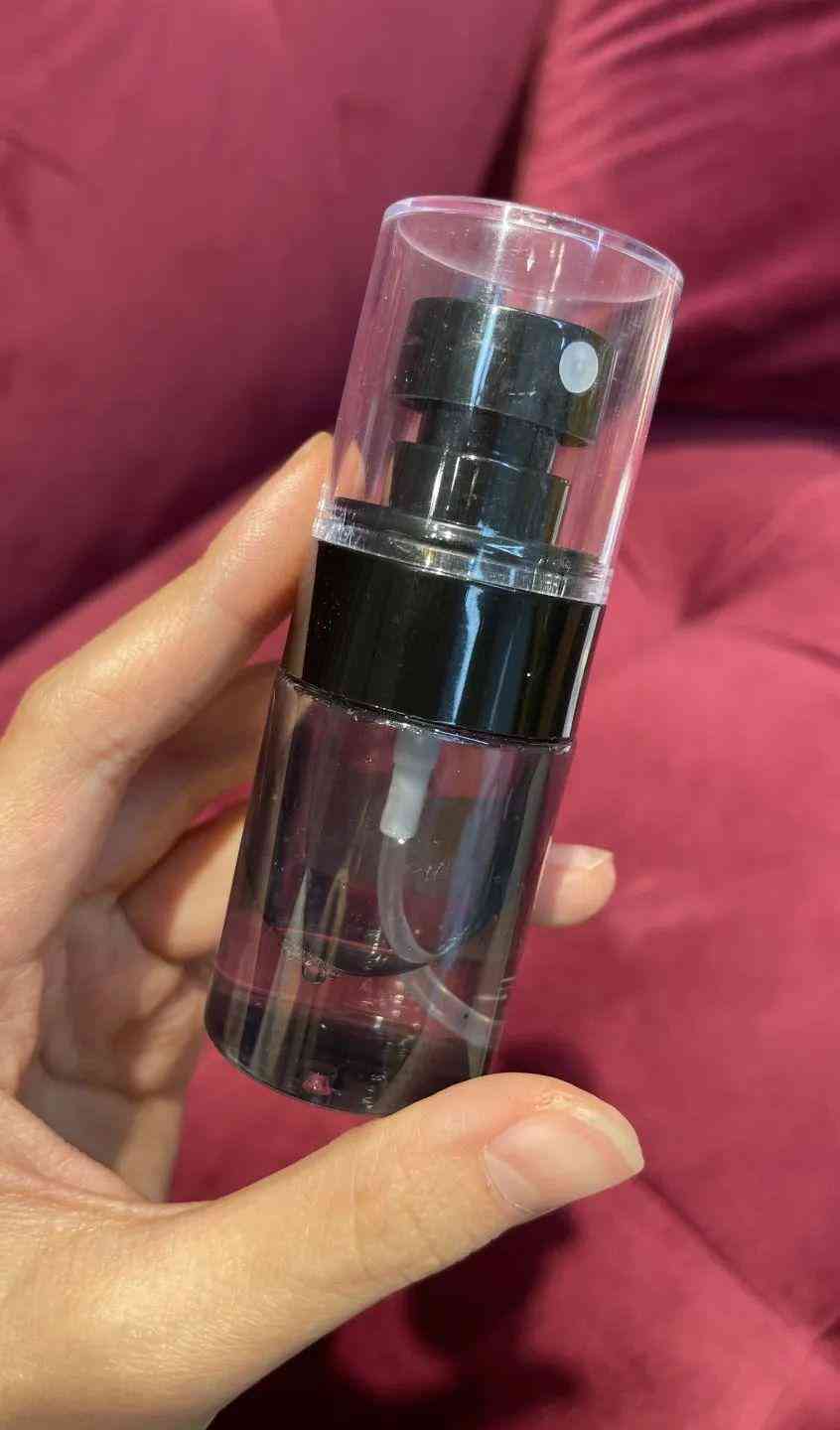 額頭黑用什么彩妝化妝品好(比較黑的人化妝用什么化妝品)插圖13