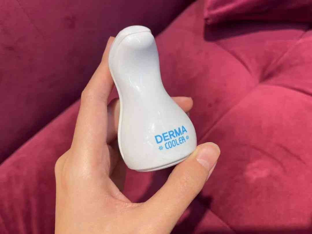 額頭黑用什么彩妝化妝品好(比較黑的人化妝用什么化妝品)插圖18