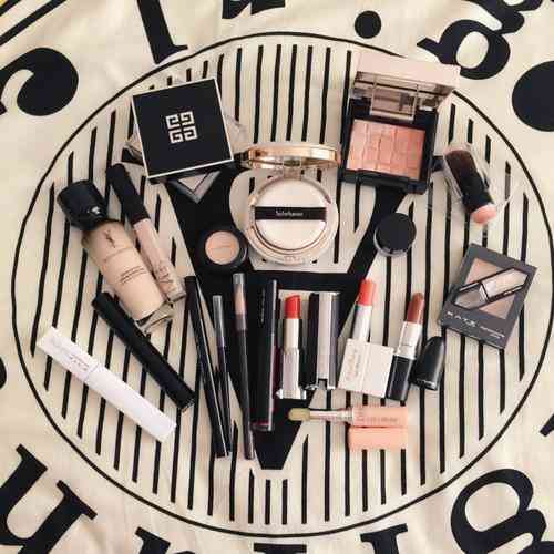 咖啦咖啦化妝品怎么樣(咖蒄護(hù)膚品怎么樣)