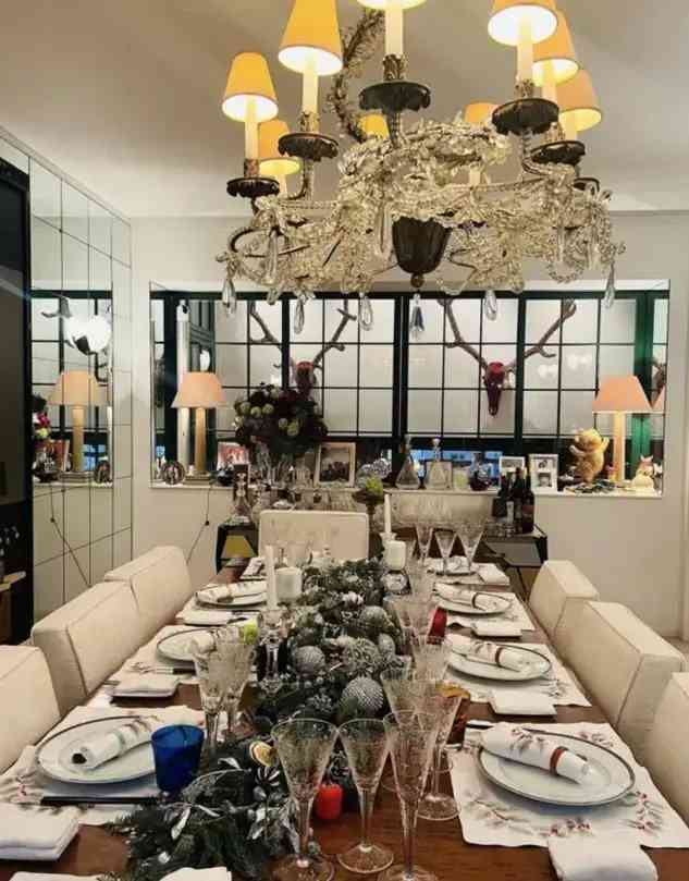 女人賣(mài)5萬(wàn)化妝品(女人賣(mài)5萬(wàn)化妝品怎么樣)插圖15