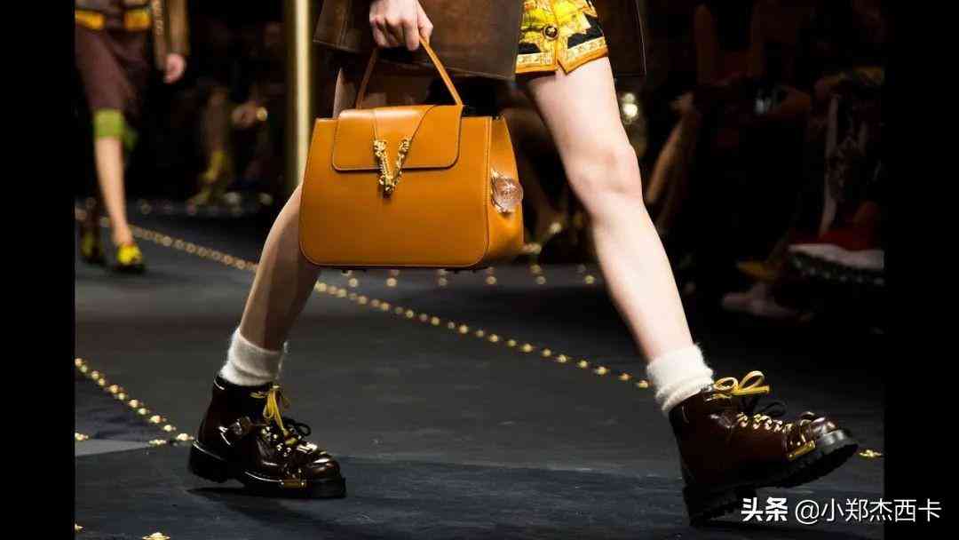 方扣化妝品(方扣化妝品水為什么用著臉熱)插圖7