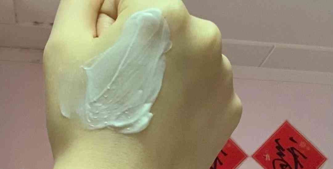 含化學(xué)成分少的化妝品(化妝品含哪些成分不好)插圖9