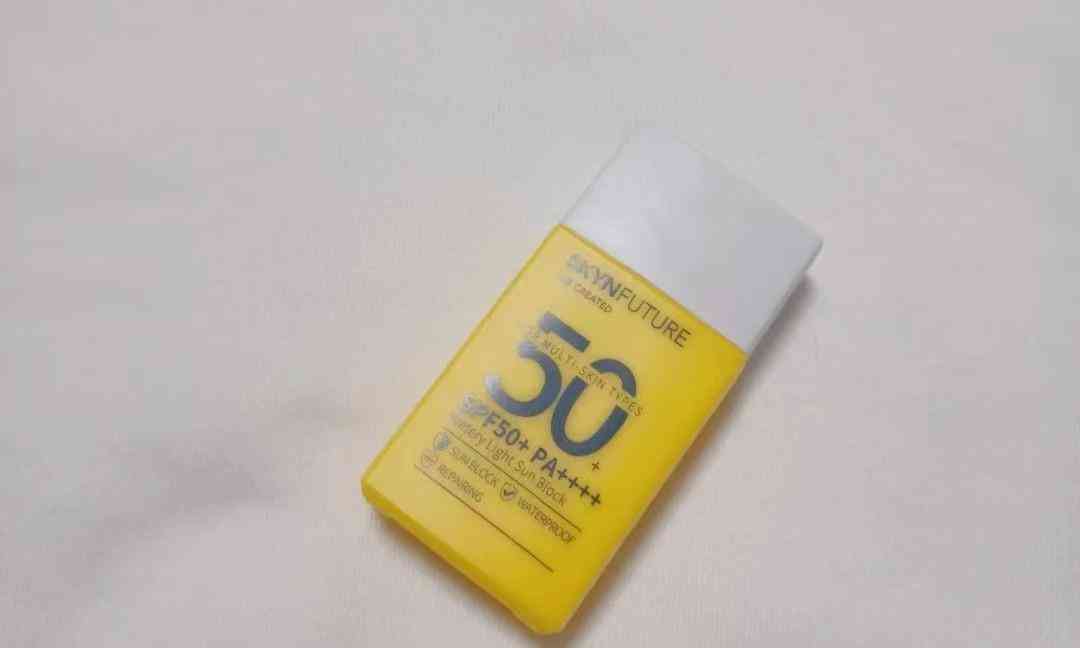 含化學(xué)成分少的化妝品(化妝品含哪些成分不好)插圖10