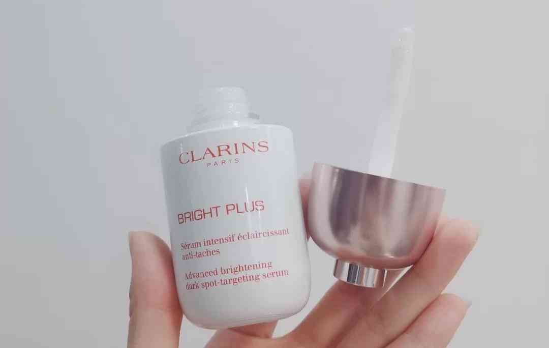 男生顯臉白化妝品品牌推薦(男生顯臉白化妝品品牌推薦一下)插圖10