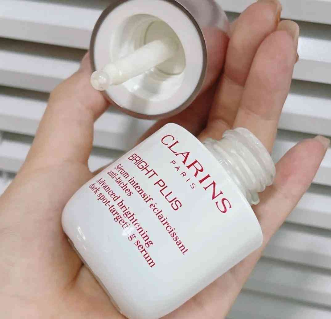 男生顯臉白化妝品品牌推薦(男生顯臉白化妝品品牌推薦一下)插圖12