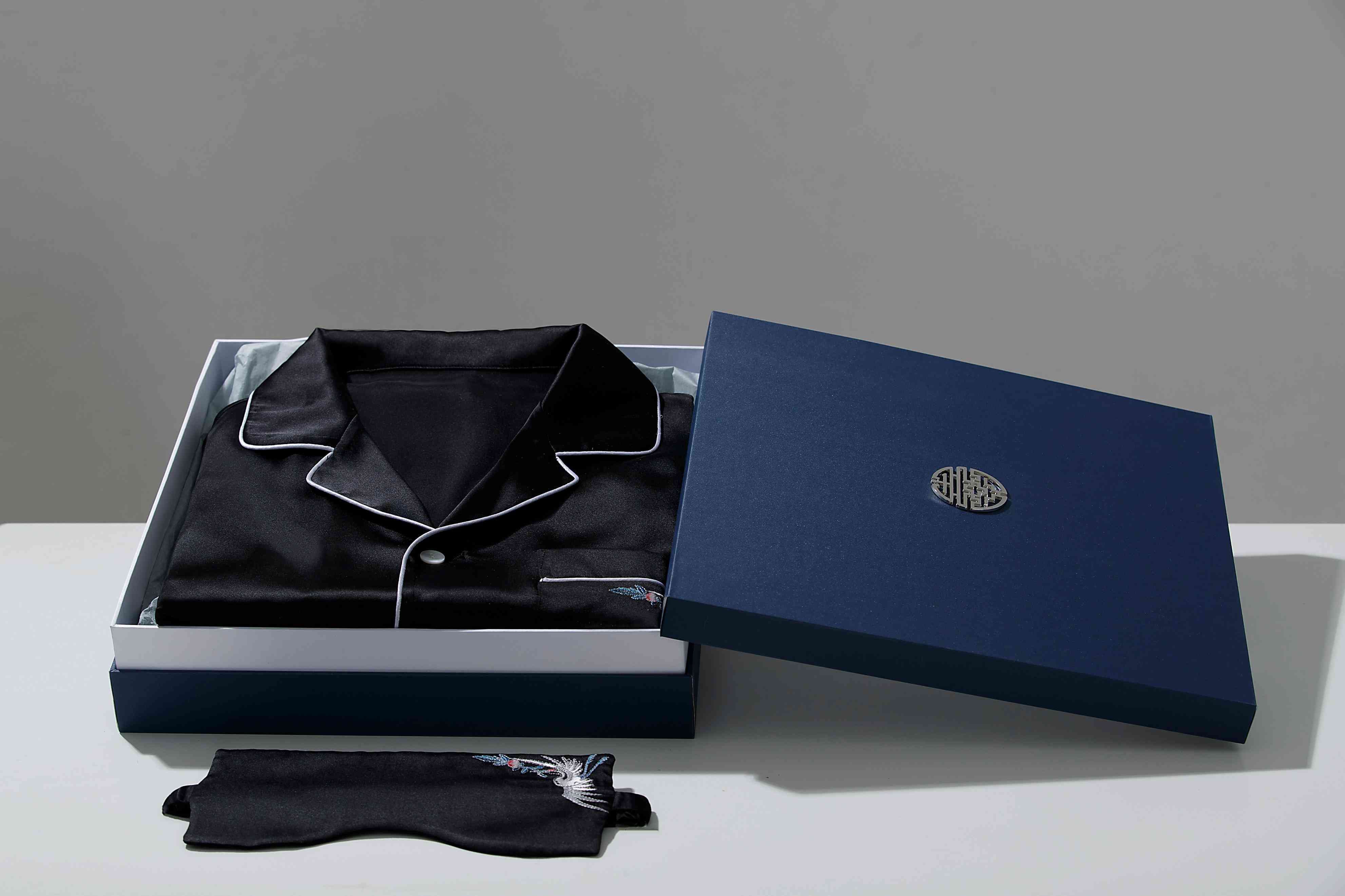 化妝品睡衣包裝設計圖案(化妝品包裝設計圖片欣賞)插圖4