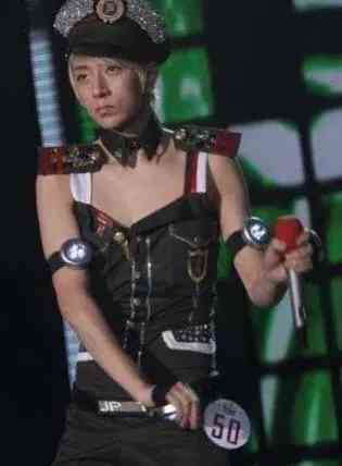 直播吵架賣化妝品(直播吵架賣化妝品是真的嗎)插圖3