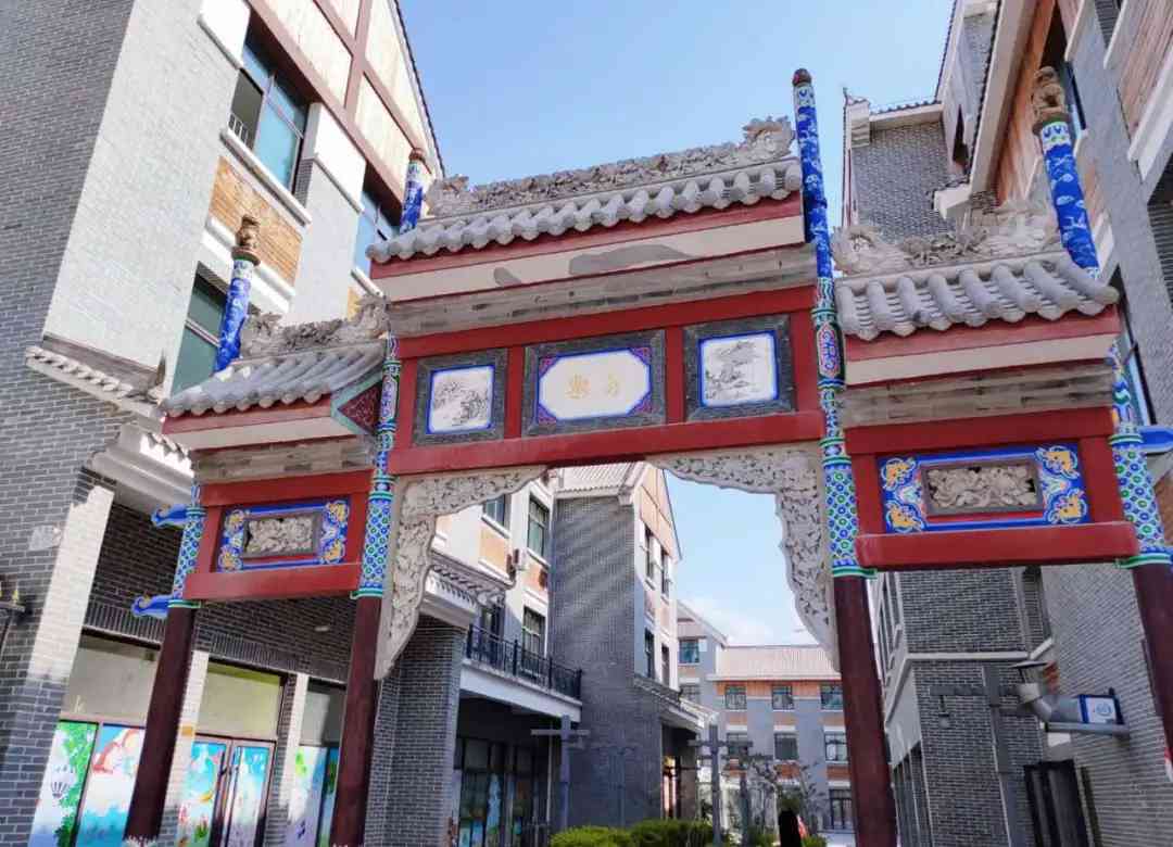 甘肅潔面化妝品套裝廠(甘肅潔面化妝品套裝廠家電話)插圖10