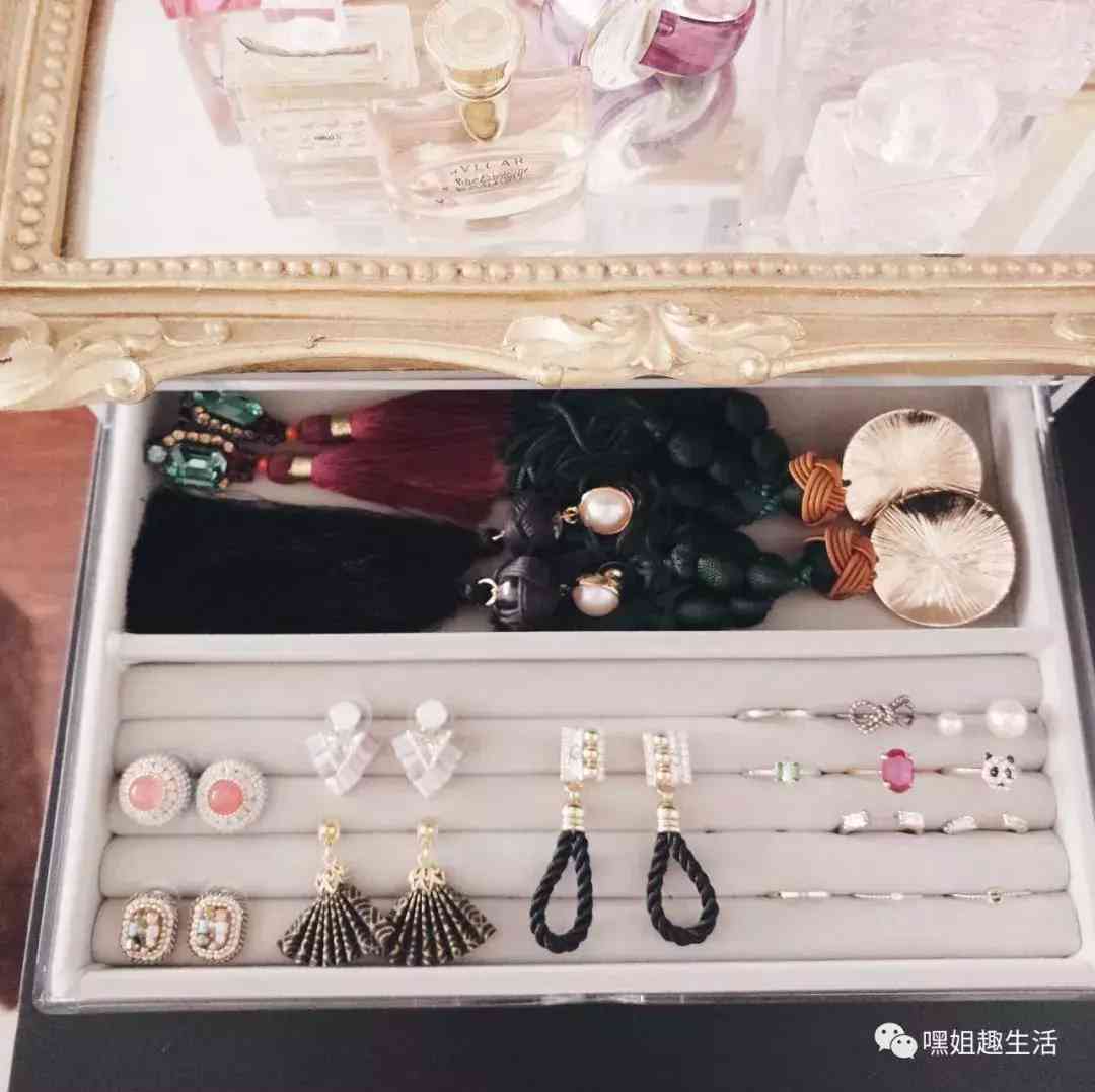 網(wǎng)紅化妝品收納盒小號多大(化妝收納盒一般哪里有賣)插圖7