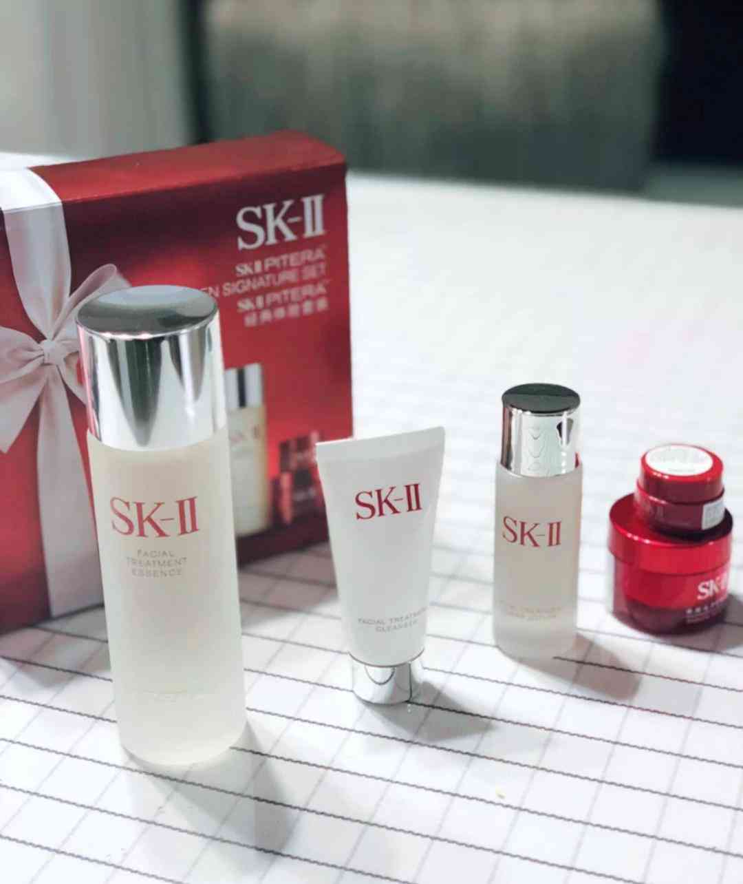 化妝品套裝正品圖片女款(化妝品套裝全套正品)