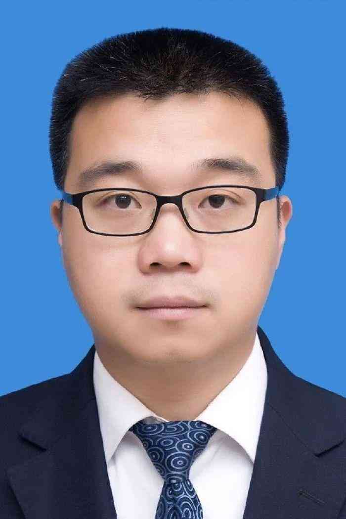 椒江區(qū)化妝品展柜廠電話(化妝箱批發(fā)廠家)插圖3