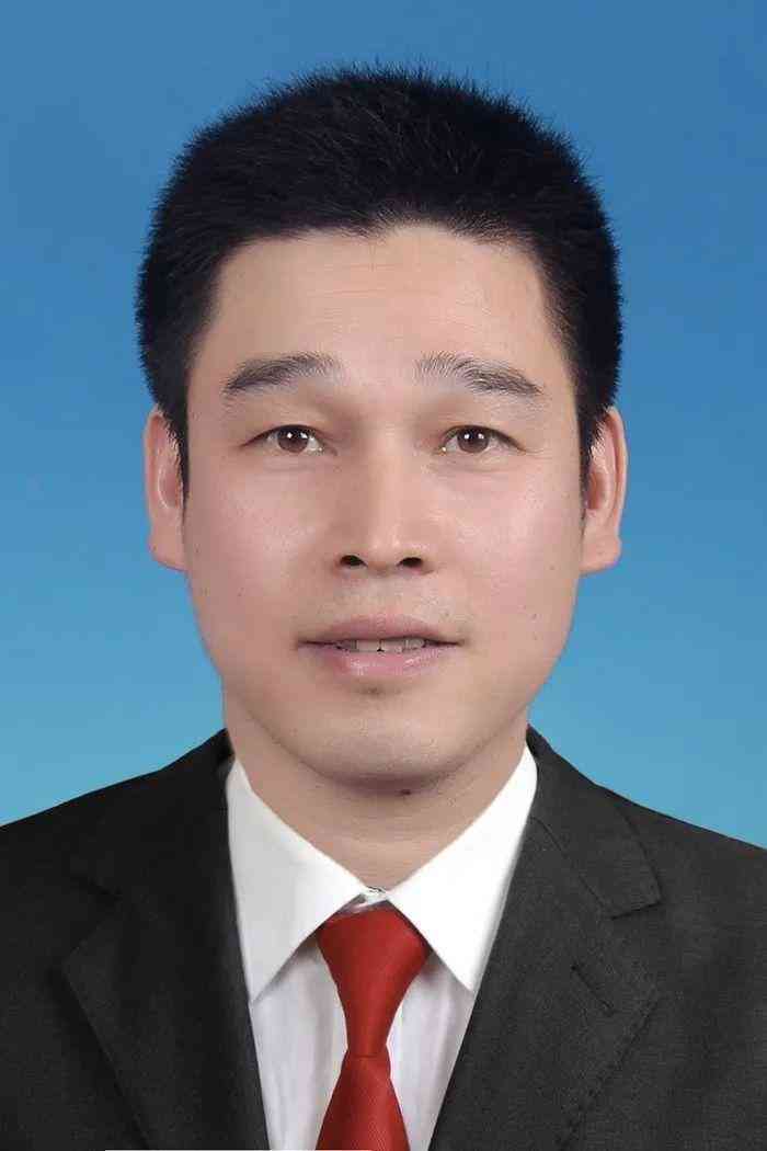 椒江區(qū)化妝品展柜廠電話(化妝箱批發(fā)廠家)插圖5