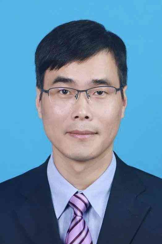 椒江區(qū)化妝品展柜廠電話(化妝箱批發(fā)廠家)插圖7