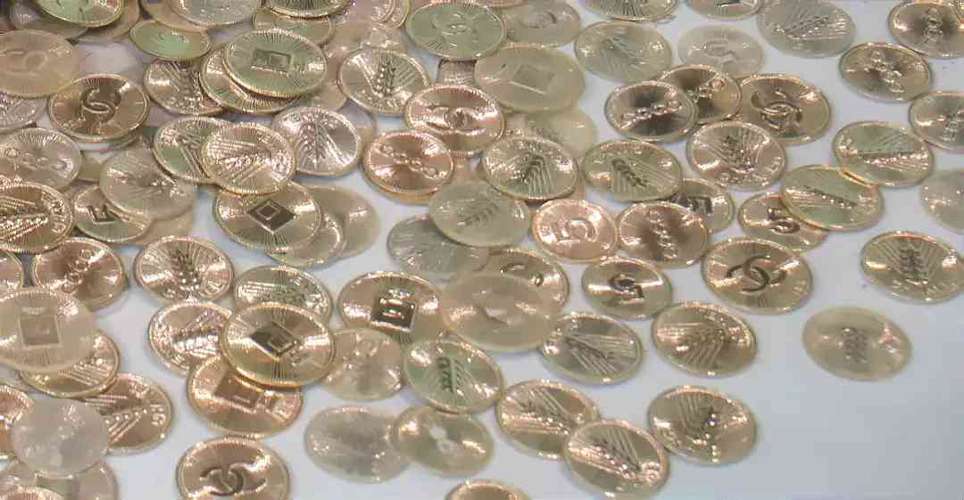 香奈兒化妝品怎么沒封口(香奈兒香水沒有塑封)插圖5