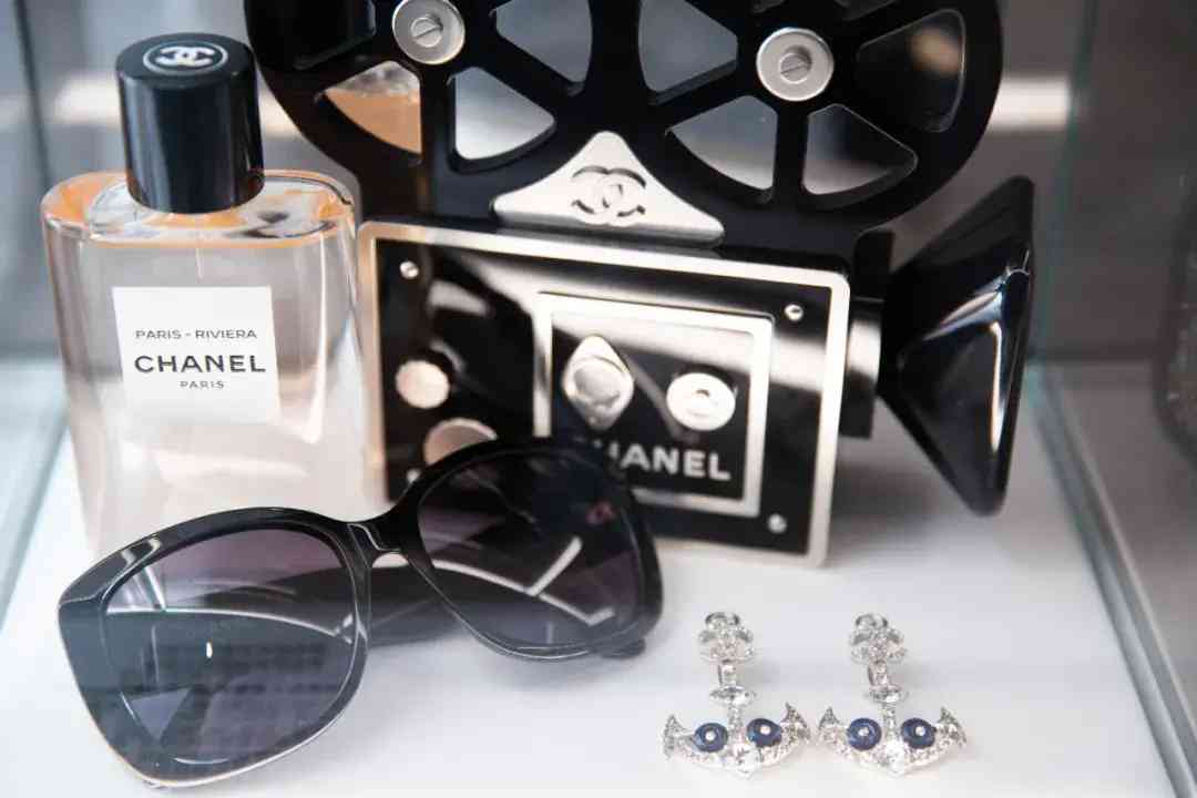 香奈兒化妝品怎么沒封口(香奈兒香水沒有塑封)插圖37