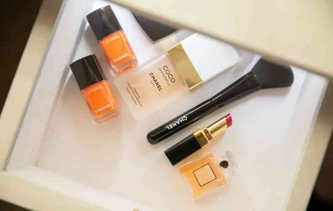 香奈兒化妝品怎么沒封口(香奈兒香水沒有塑封)插圖44