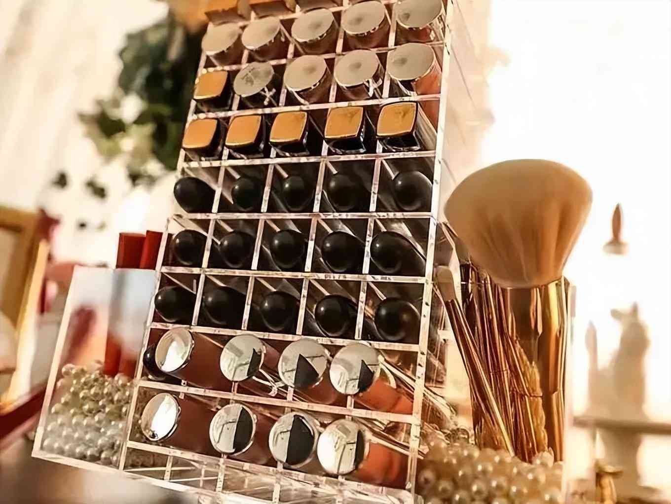 移動化妝品置物架(產(chǎn)品置物架)插圖1