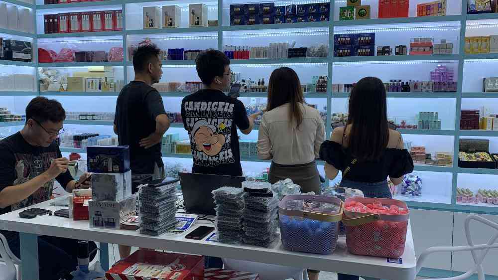 代購買回的化妝品有標(biāo)貼(進(jìn)口化妝品是不是貼中文標(biāo)簽就能買)插圖5