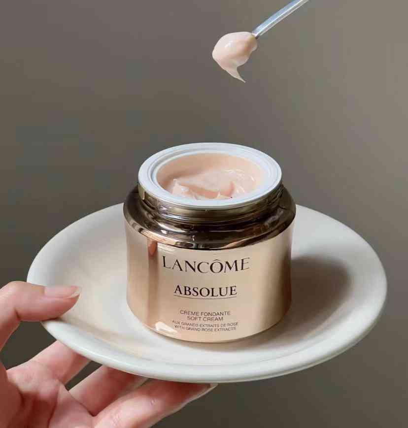 老媽買什么化妝品好呢(化妝品老年媽媽用什么牌子好)插圖2