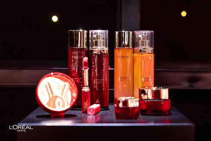 鷗藍(lán)牙化妝品(徐州市鼓樓醫(yī)院院長)插圖3