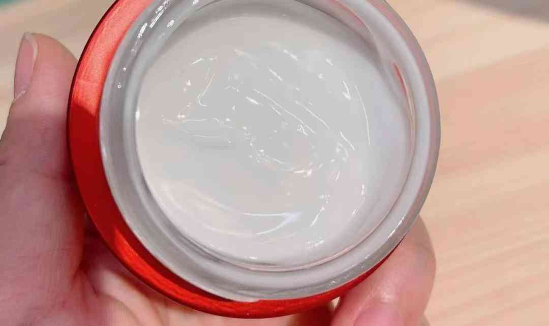 后的化妝品抗皺哪個(gè)系列好(哪一款化妝品抗皺效果好)插圖3