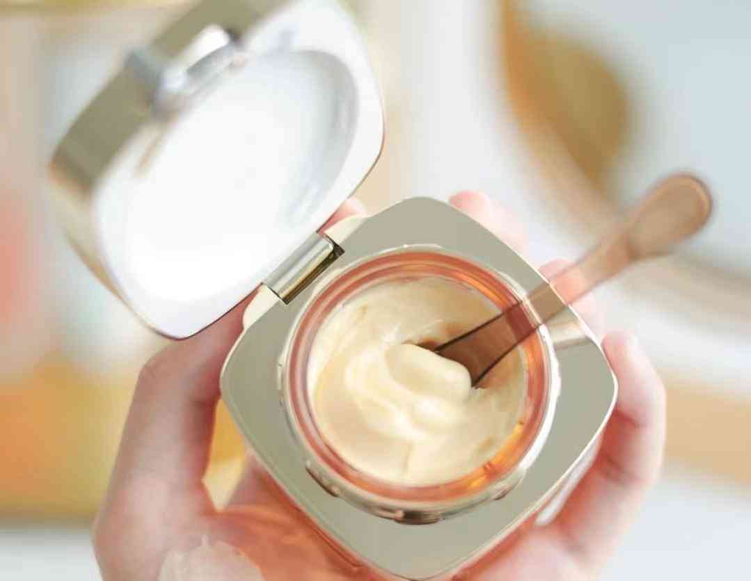 后的化妝品抗皺哪個(gè)系列好(哪一款化妝品抗皺效果好)插圖6