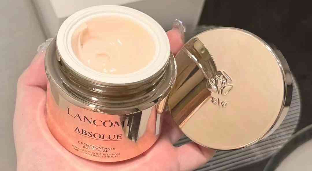 后的化妝品抗皺哪個(gè)系列好(哪一款化妝品抗皺效果好)插圖12