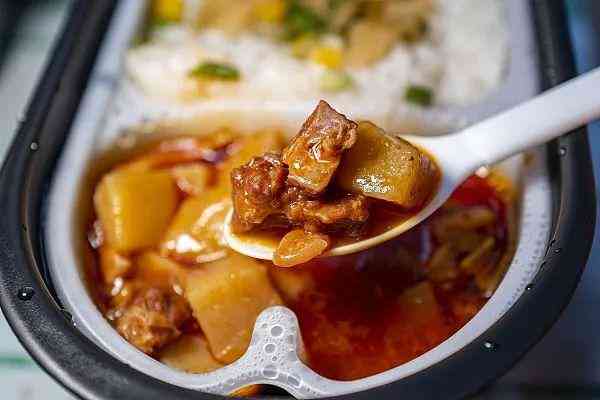 坐飛機(jī)火車(chē)帶化妝品的規(guī)定(坐火車(chē)可以攜帶化妝品嗎)