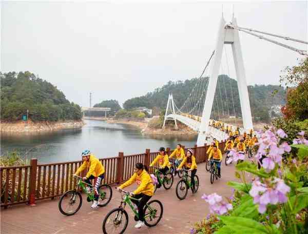 青山湖區(qū)美藍(lán)化妝品店(藍(lán)美化妝品有限公司)插圖13