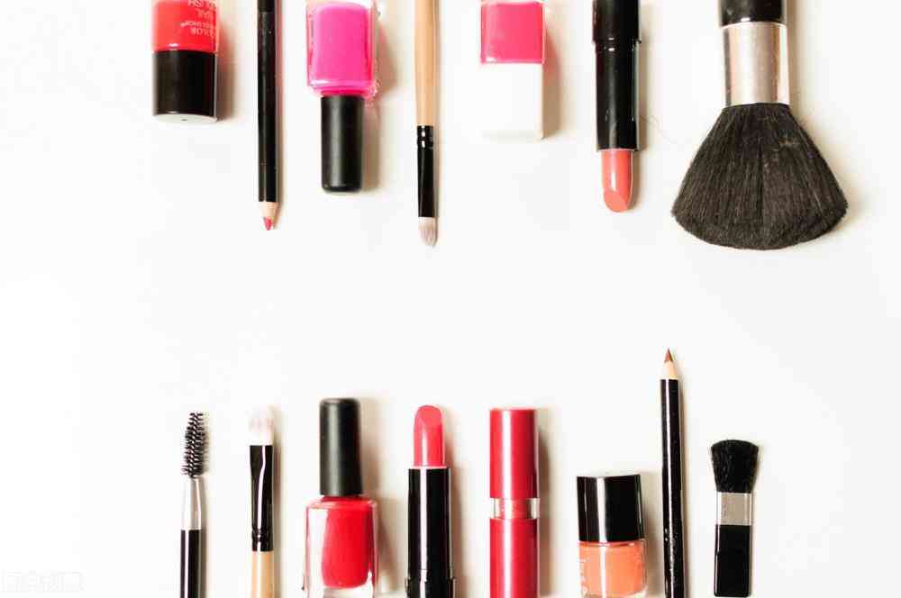 化妝品app怎么推廣(化妝品app怎么推廣賺錢)