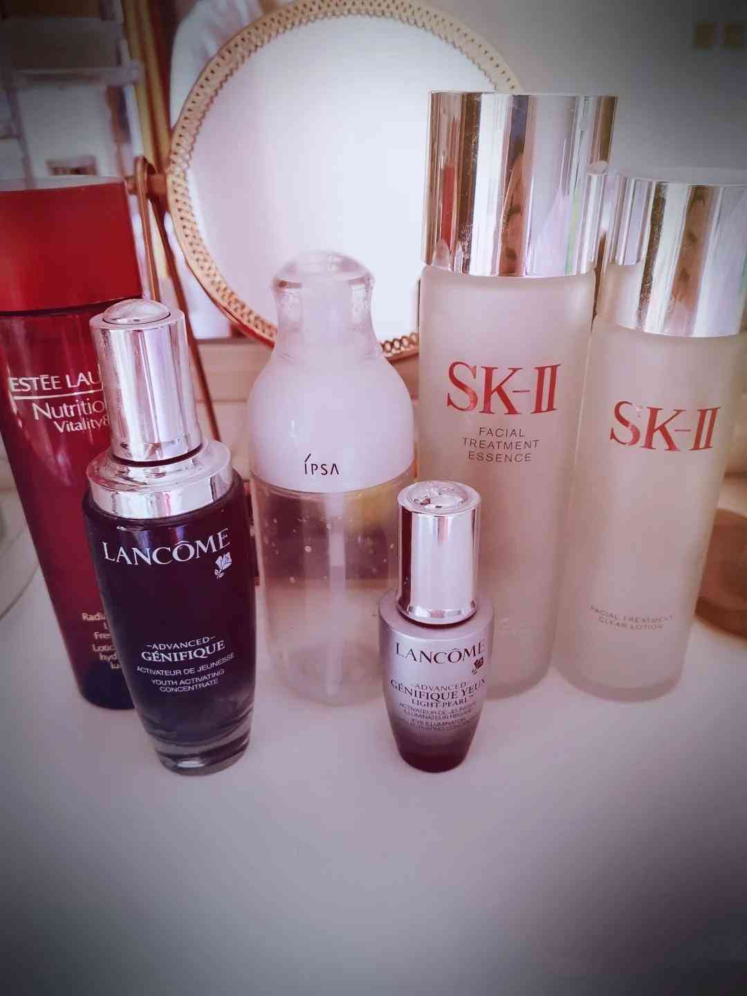 化妝品瓶身掉字(化妝品瓶子掉字)