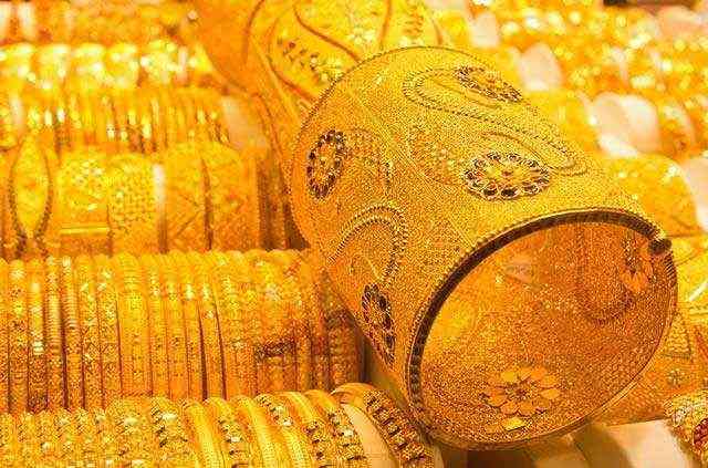 迪拜機(jī)場(chǎng)化妝品和北京日上(迪拜買(mǎi)什么化妝品合適)插圖7