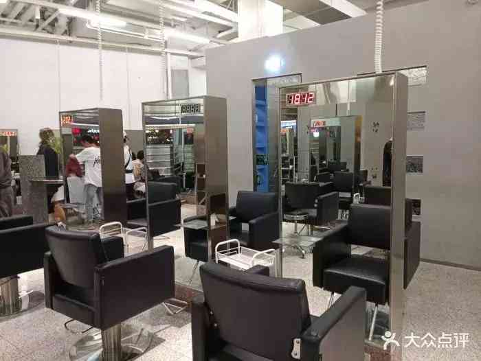 南昌專柜化妝品在哪里買(南昌哪里買化妝品便宜)插圖6