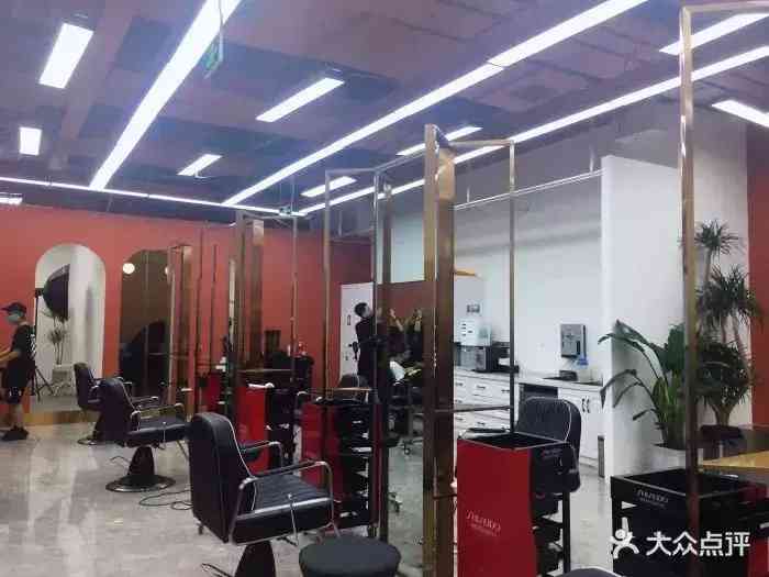 南昌專柜化妝品在哪里買(南昌哪里買化妝品便宜)插圖8