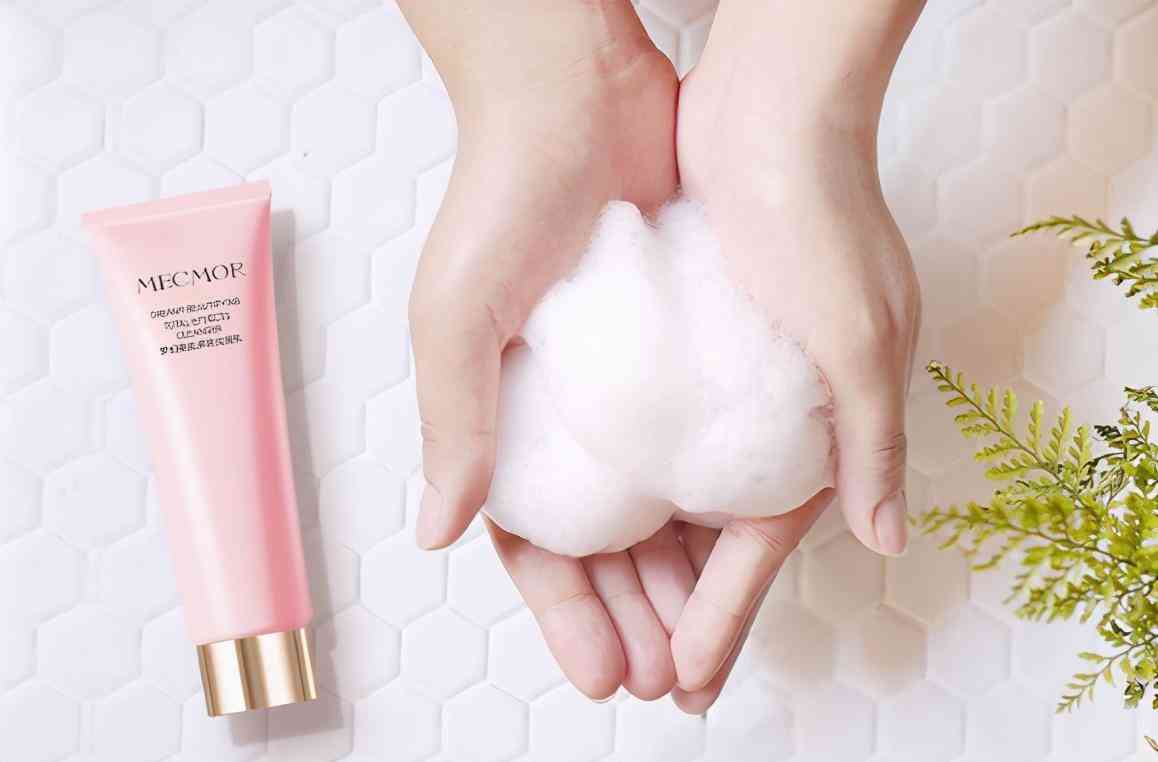 激素臉要用哪種化妝品(激素臉適合用什么化妝品)插圖2