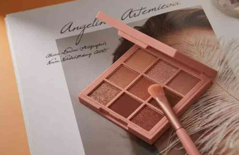 化妝品貴還是口紅貴好用(口紅用貴的好還是便宜的好)插圖6