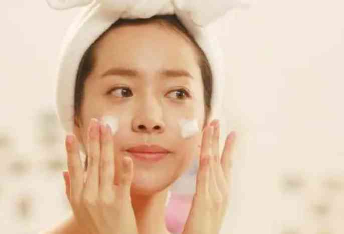 紅印子化妝品(紅印子化妝品好用嗎)插圖3