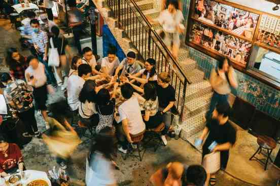 深圳妍麗化妝品培訓(xùn)招聘(深圳化妝品招聘信息)插圖8