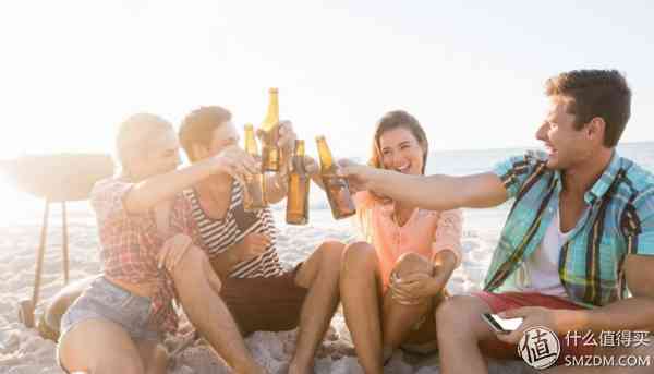 化妝品鋁瓶有幾種顏色的(化妝品的瓶子是什么材質(zhì))