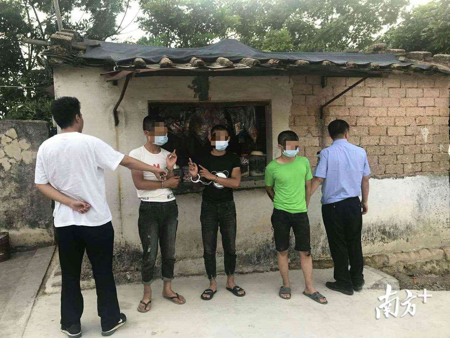 普寧市大壩鉆彩化妝品店(普寧市大壩鉆彩化妝品店在哪里)