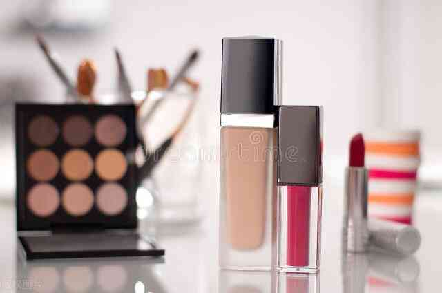 化妝品經(jīng)濟(jì)環(huán)境(化妝品行業(yè)的宏觀環(huán)境)插圖1