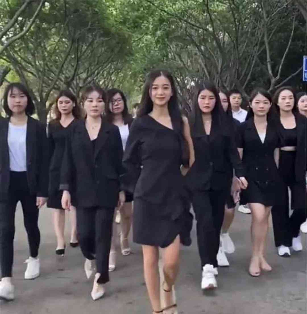 孕婦夢見化妝品忘家里了(夢見化妝品丟了好不好)插圖1