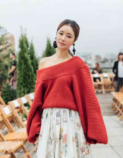 林心如現(xiàn)在用哪品牌化妝品(林心如曾經代言的化妝品品牌)插圖1