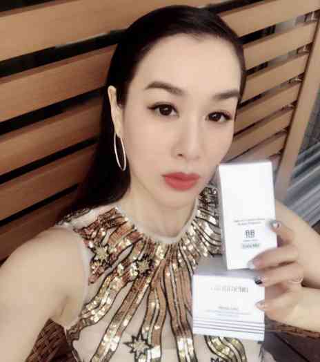 林心如現(xiàn)在用哪品牌化妝品(林心如曾經代言的化妝品品牌)插圖15