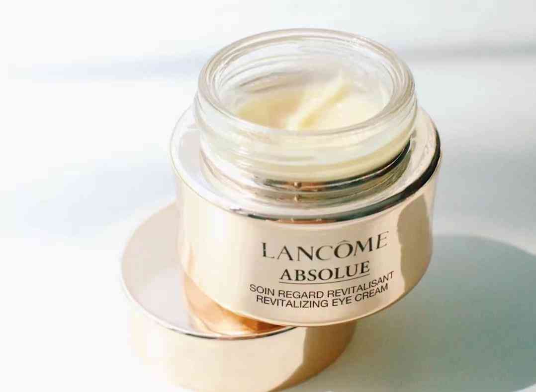 哪種化妝品去魚(yú)尾紋(去眼尾紋用什么化妝品)插圖12