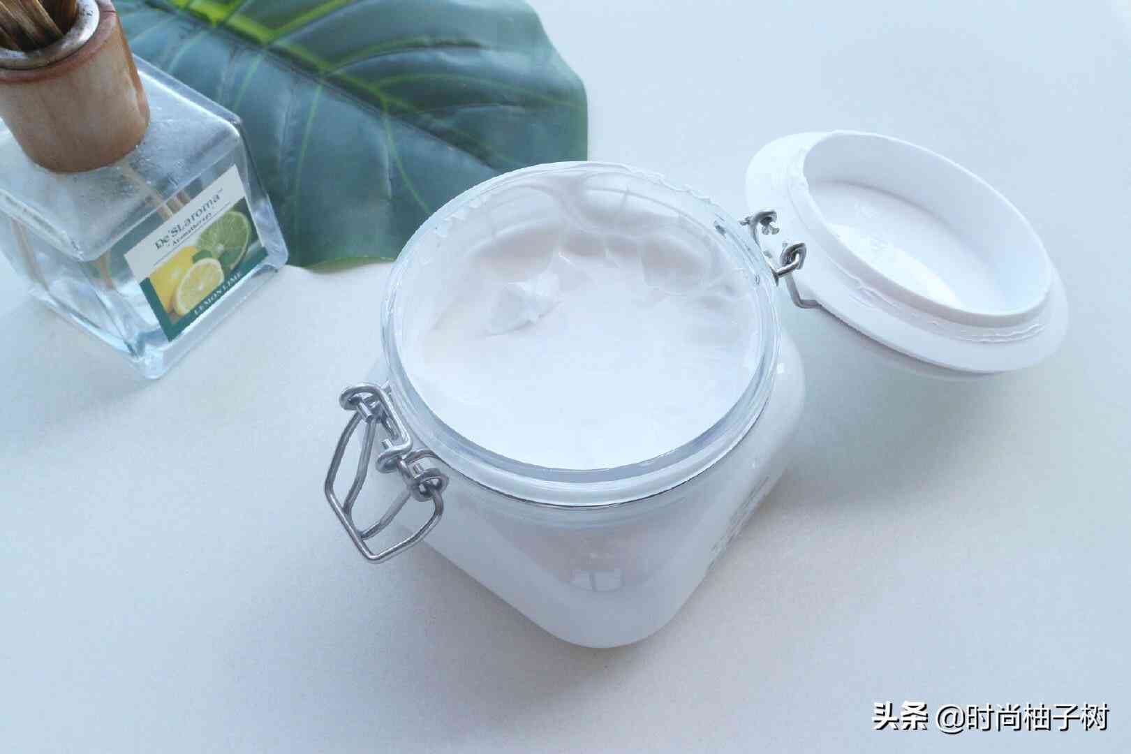 哪種化妝品擦臉好點呢(哪種化妝品擦臉好點呢女生)插圖3