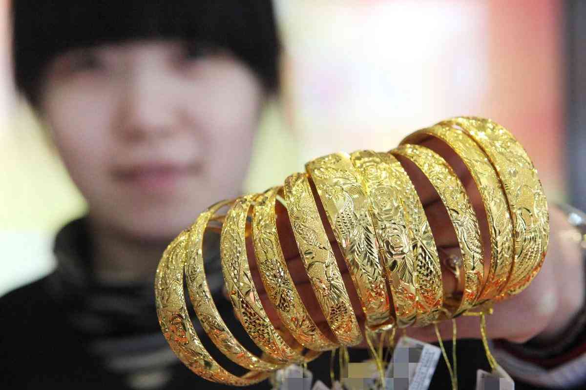 龍鳳珠寶今日黃金價格(龍鳳珠寶今日黃金價格走勢)插圖2