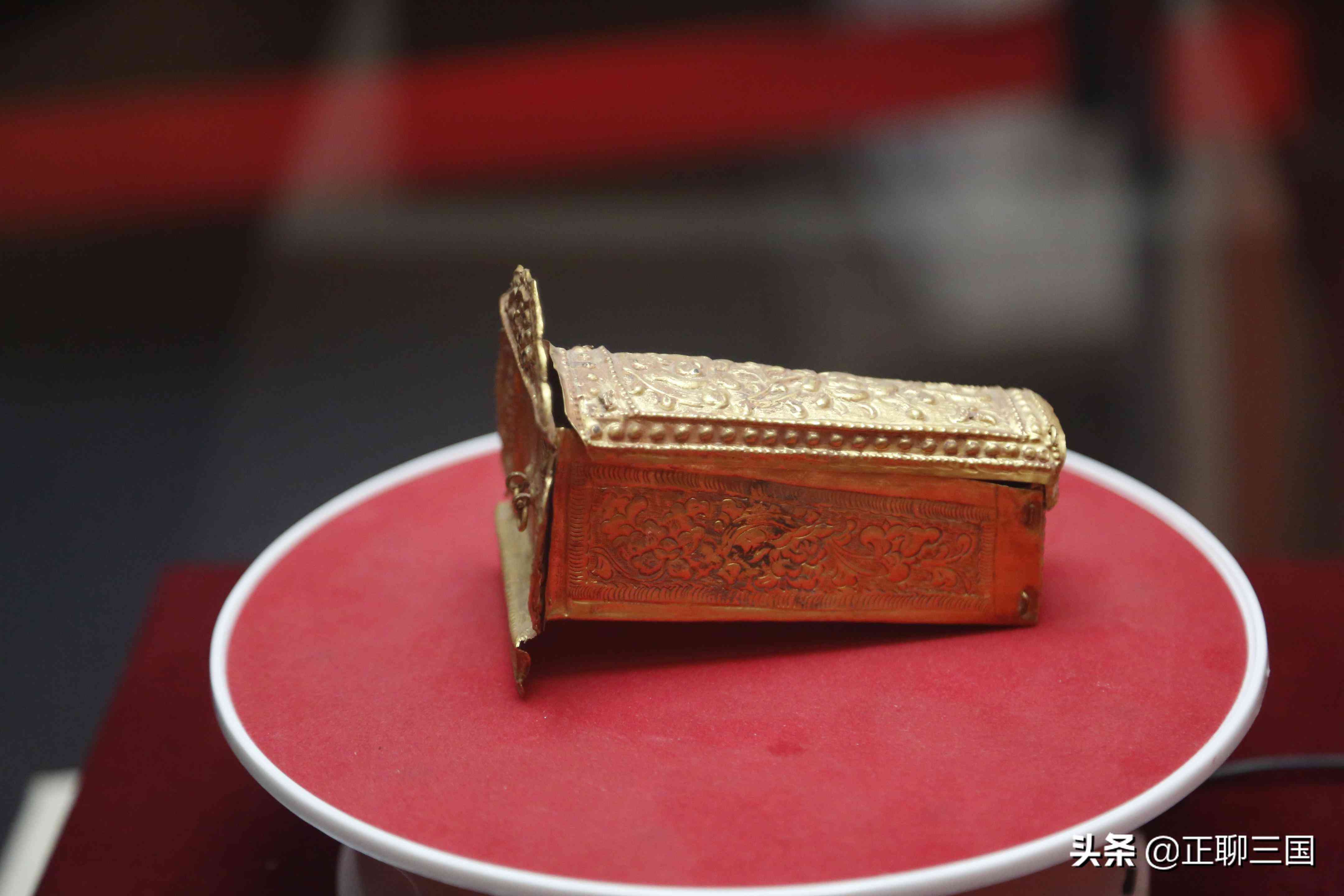 楚今日金價(jià)回收價(jià)格(今日各金店金價(jià)2020回收價(jià)格)插圖19